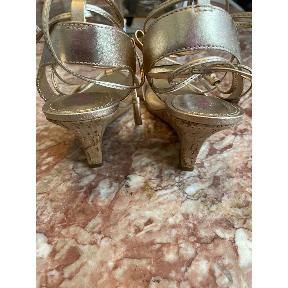 New Lilly Pulitzer Aria Gold Leather Cork Wedge Lace Up Heel Sandals Sz 6M, $198